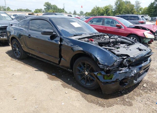 2012 FORD Mustang