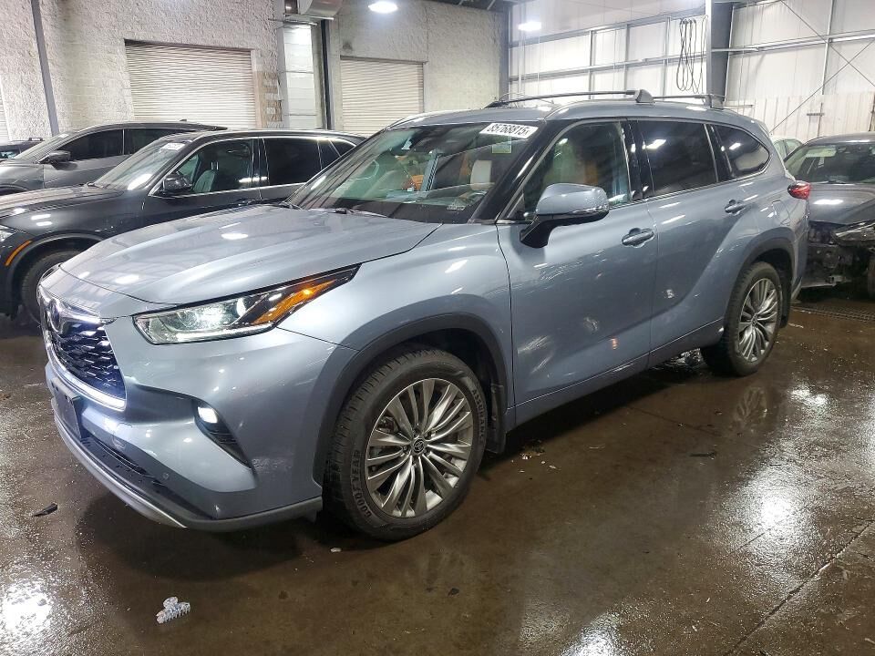 2021 TOYOTA Highlander