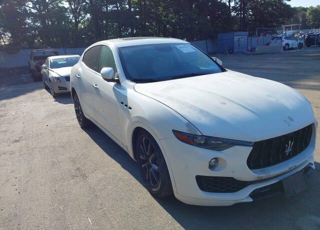 2020 MASERATI Levante