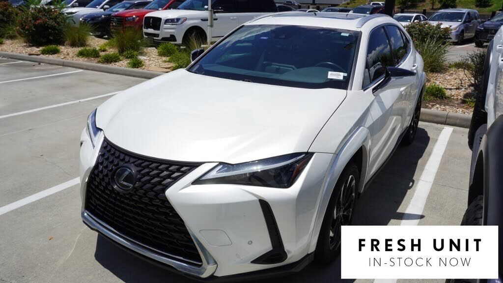 2023 LEXUS UX