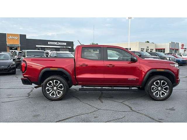 2024 GMC Canyon