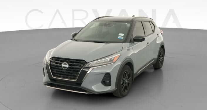 2023 NISSAN Kicks