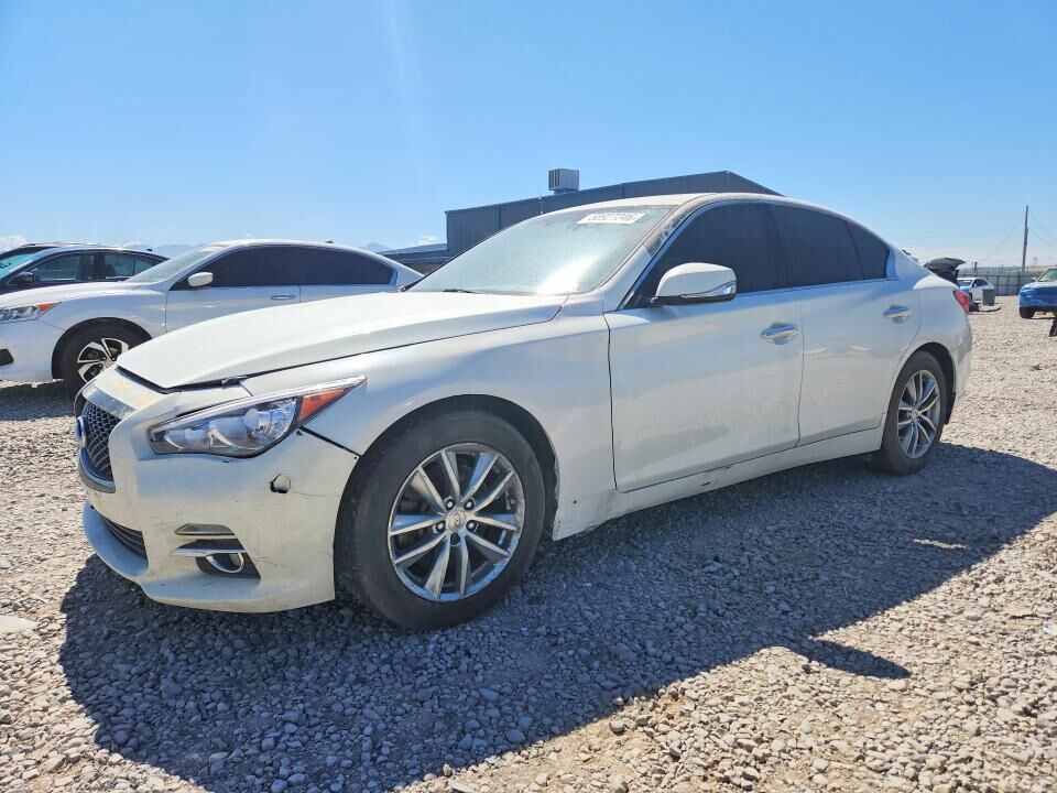 2017 INFINITI Q50