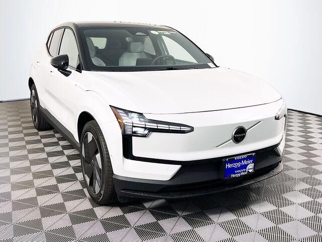 2026 VOLVO EX30