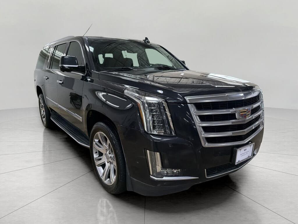 2019 CADILLAC Escalade ESV