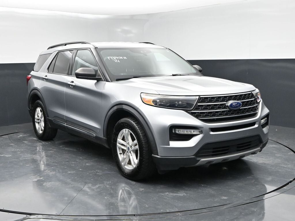 2021 FORD Explorer