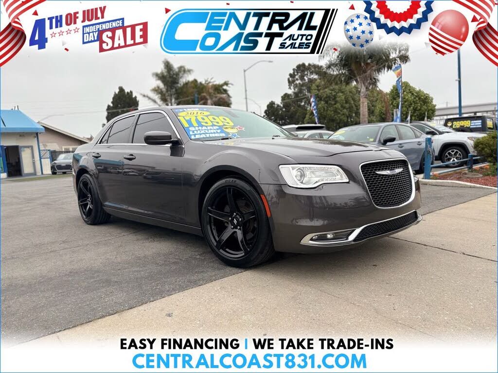 2016 CHRYSLER 300