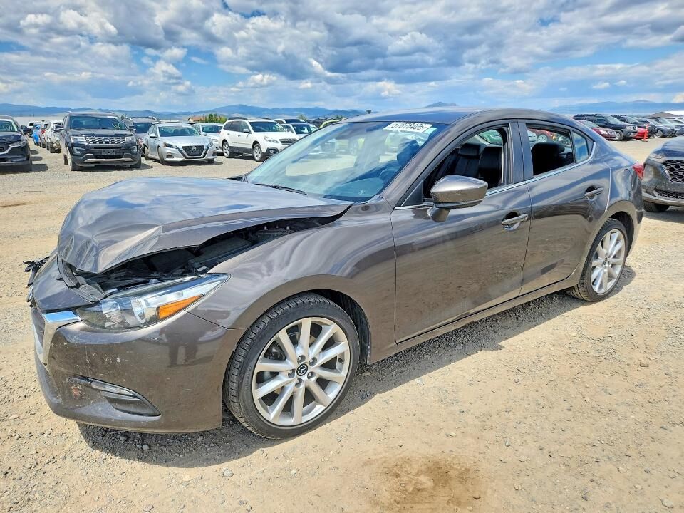 2017 MAZDA Mazda3