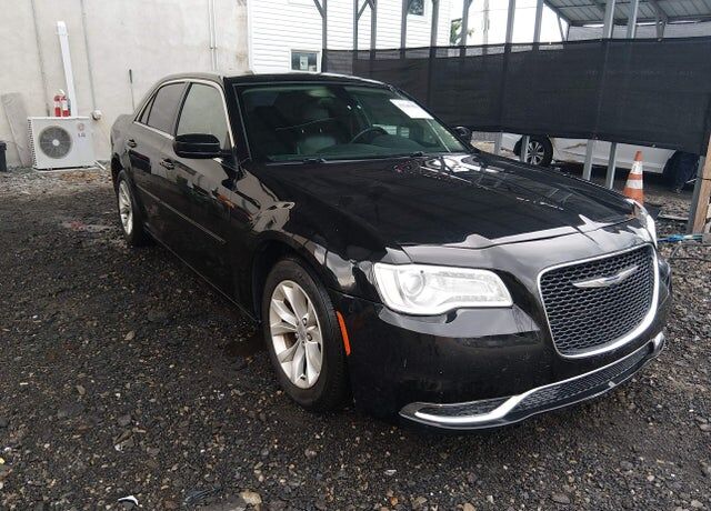 2015 CHRYSLER 300