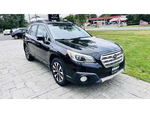 2017 SUBARU Outback