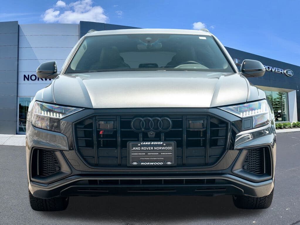 2022 Audi SQ8
