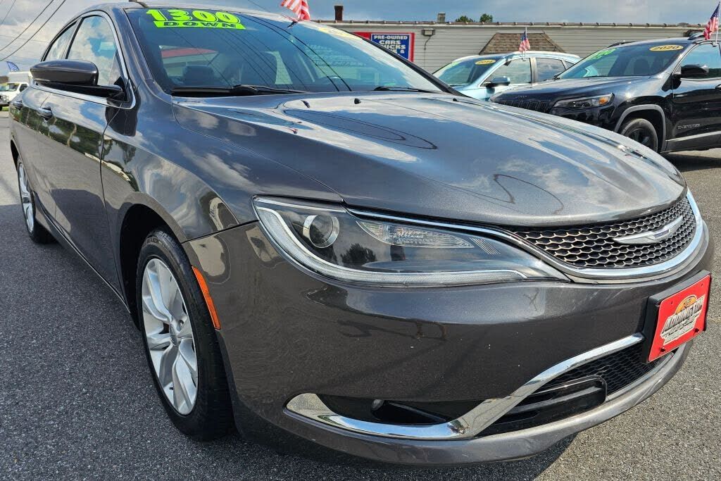 2016 CHRYSLER 200