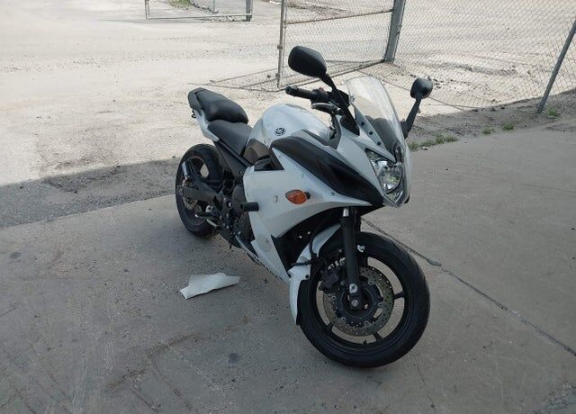 2009 YAMAHA FZ6R