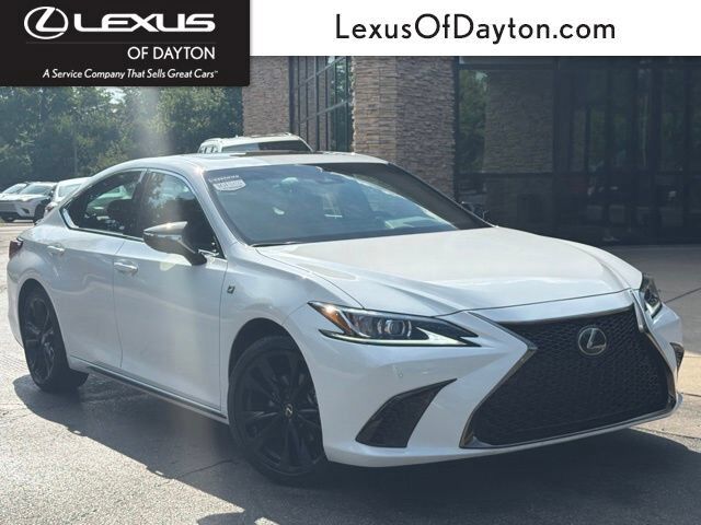 2025 LEXUS ES
