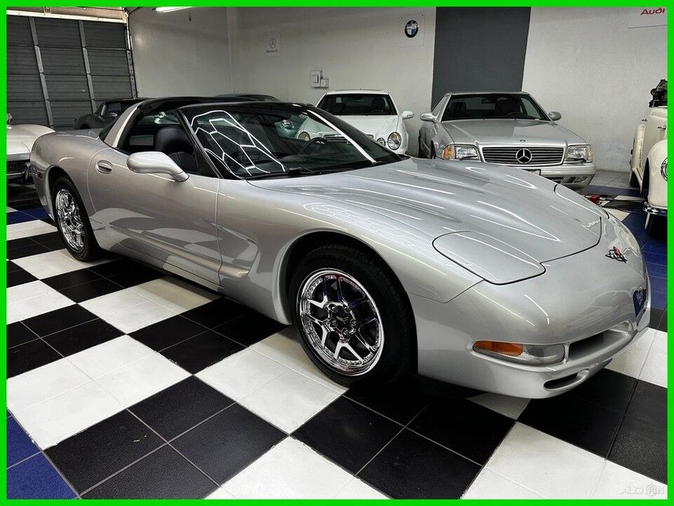 2002 CHEVROLET Corvette