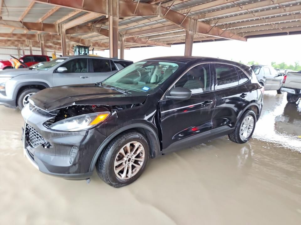 2022 FORD Escape