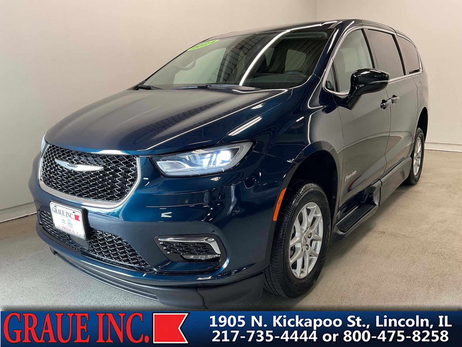2024 CHRYSLER Pacifica