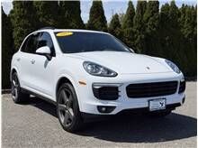2017 PORSCHE Cayenne
