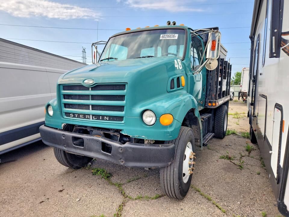 2000 STERLING TRUCK L7500 series