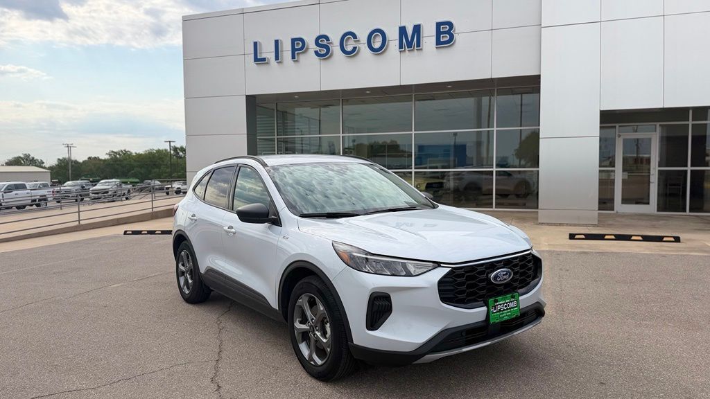 2025 FORD Escape