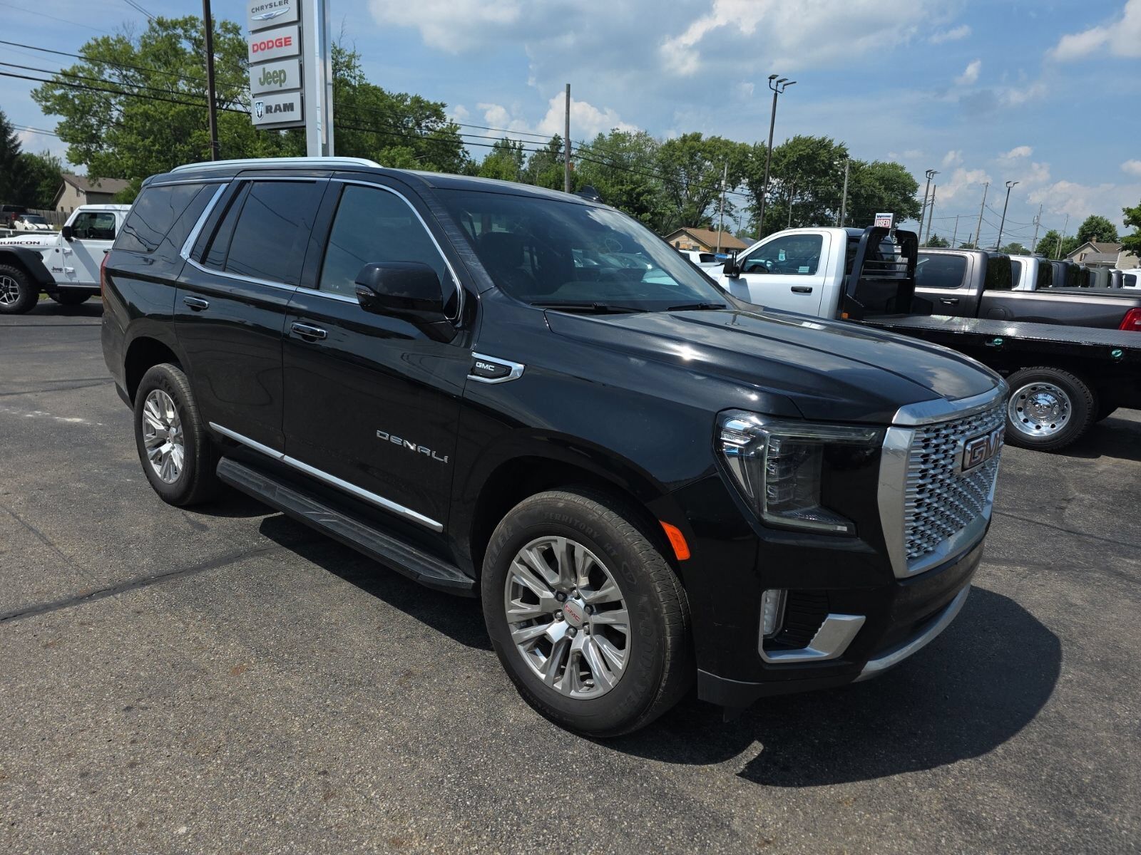 2023 GMC Yukon