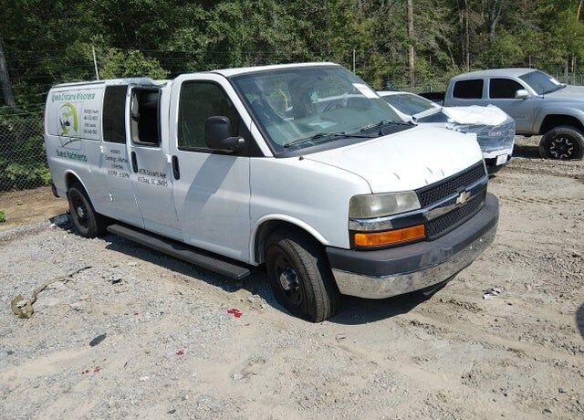 2011 CHEVROLET Express