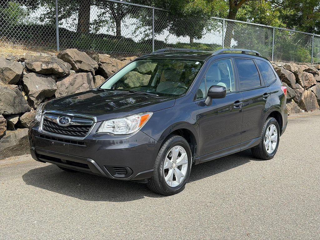 2014 SUBARU Forester
