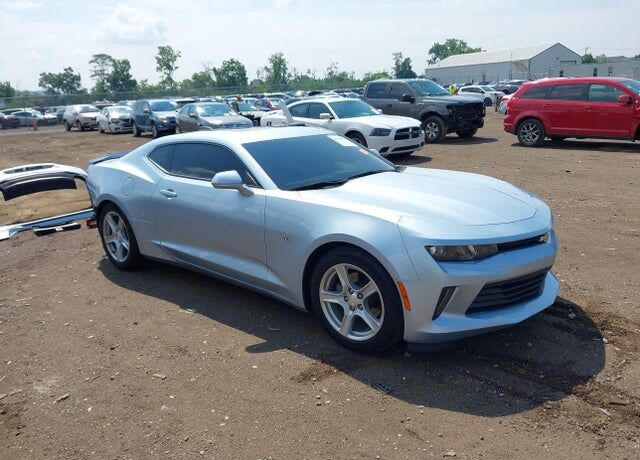 2017 CHEVROLET Camaro