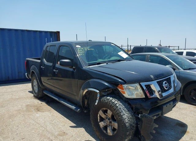 2012 NISSAN Frontier