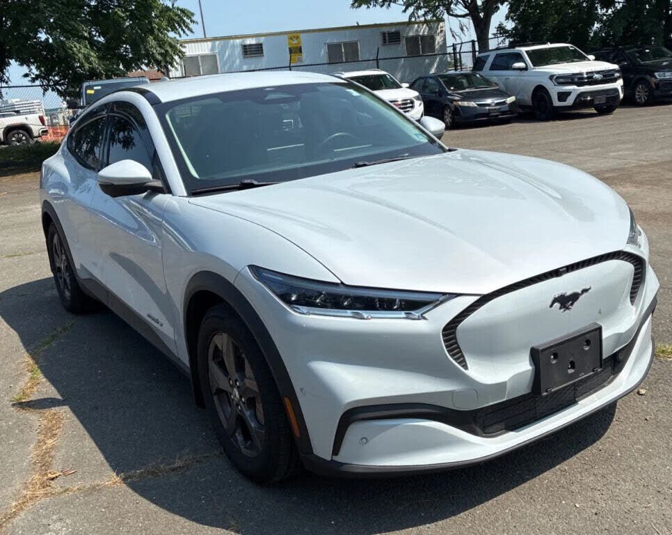 2021 FORD Mach-E