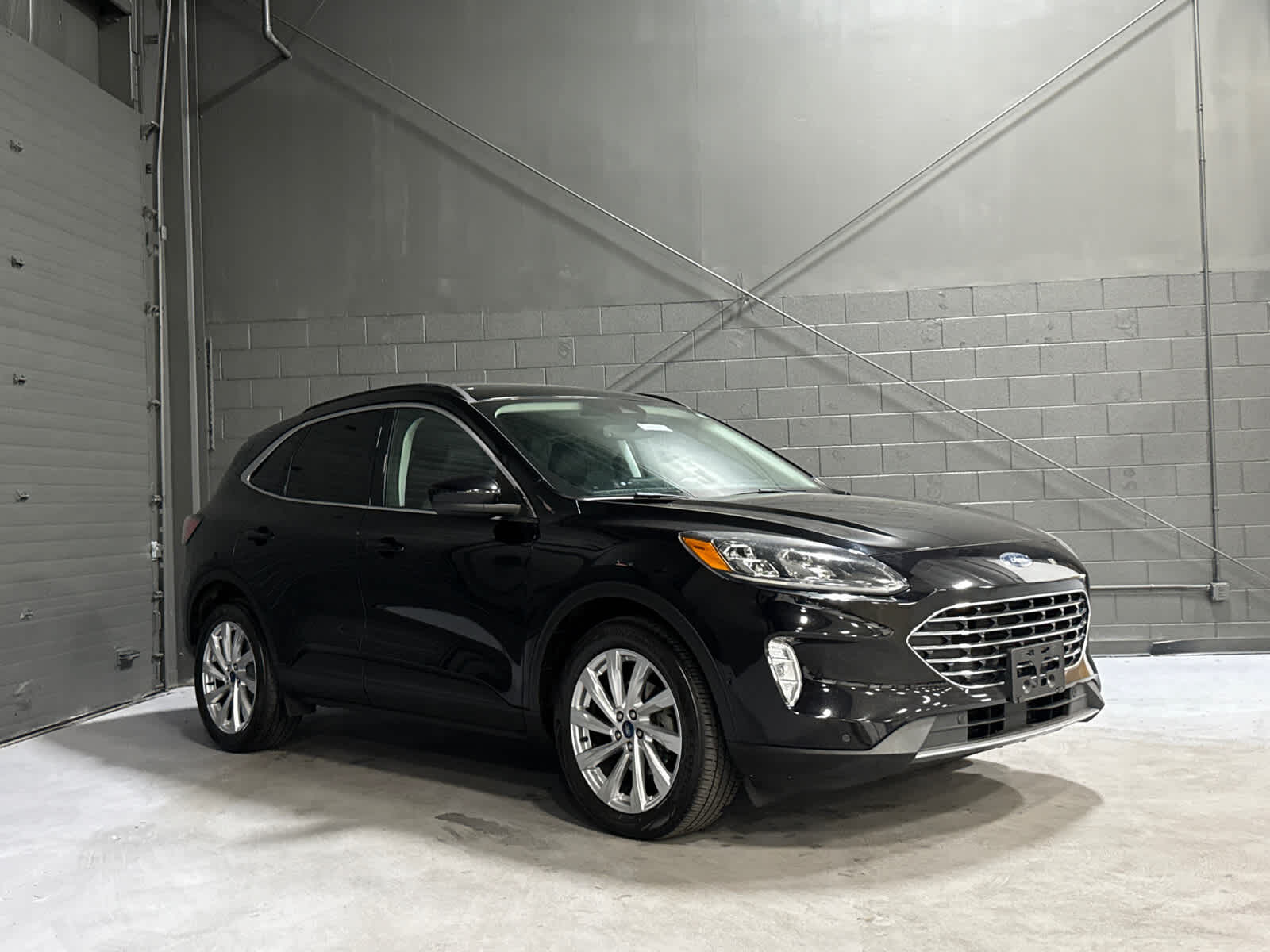 2021 FORD Escape
