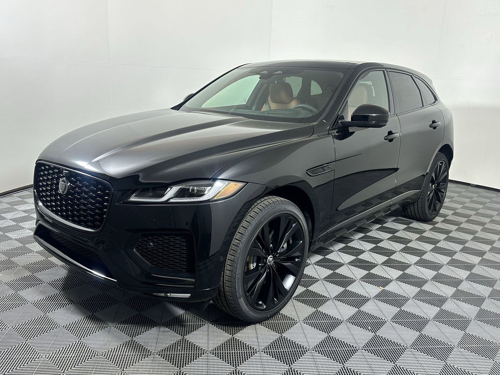 2026 JAGUAR F-Pace