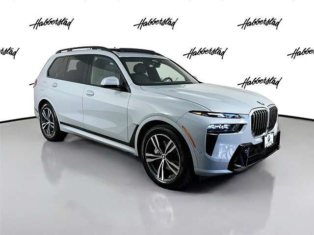 2023 BMW X7