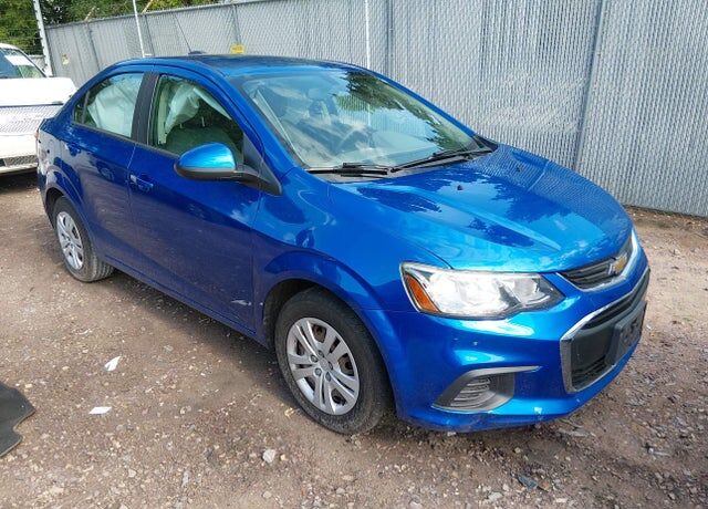 2017 CHEVROLET Sonic