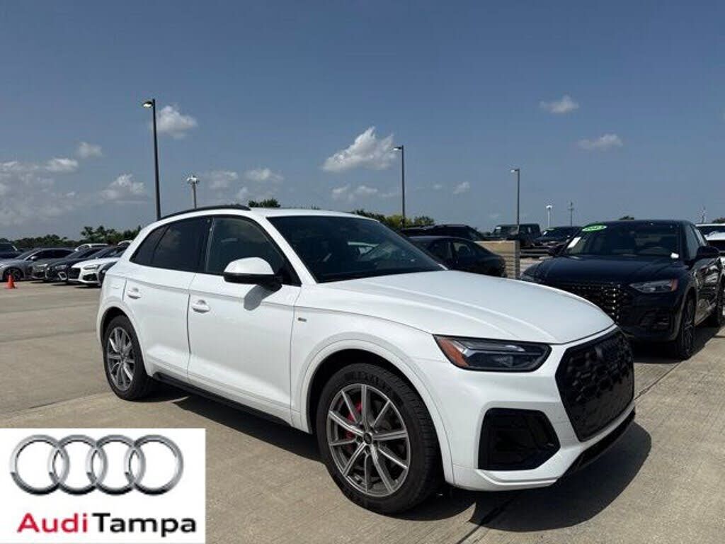 2024 AUDI Q5 e