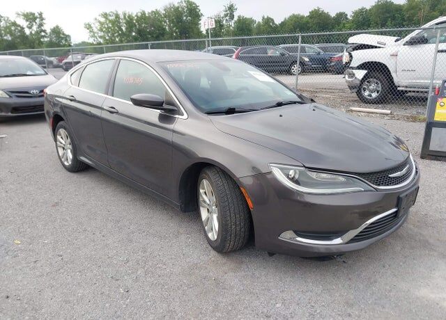 2015 CHRYSLER 200