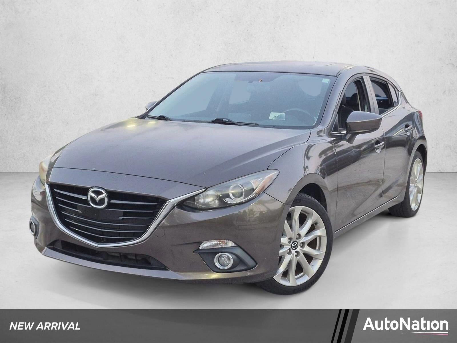 2015 MAZDA Mazda3