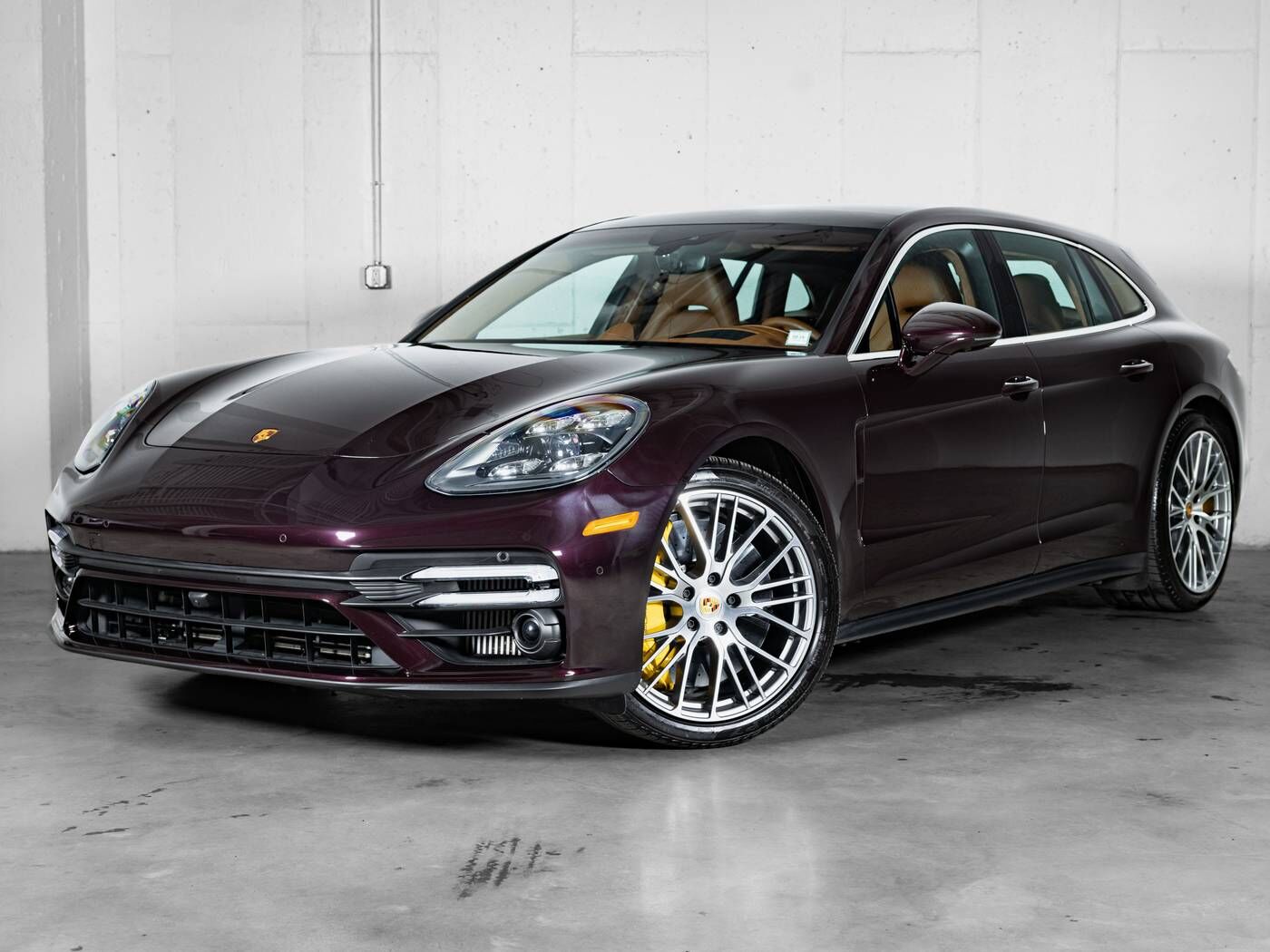 2023 PORSCHE Panamera
