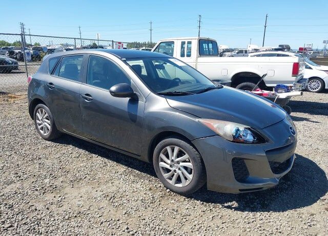 2012 MAZDA Mazda3