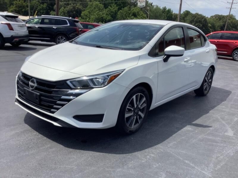 2024 NISSAN Versa