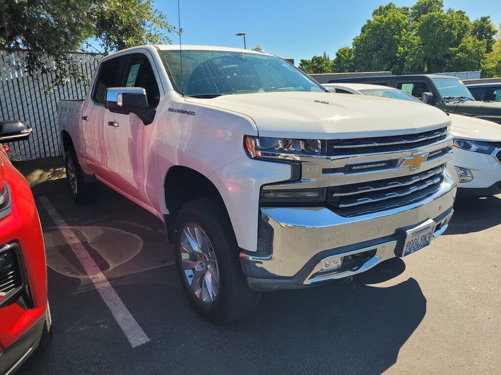 2021 CHEVROLET Silverado