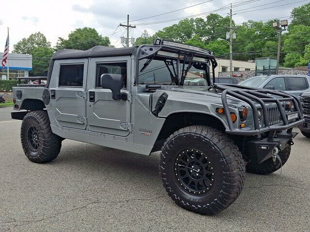 HUMMER H1