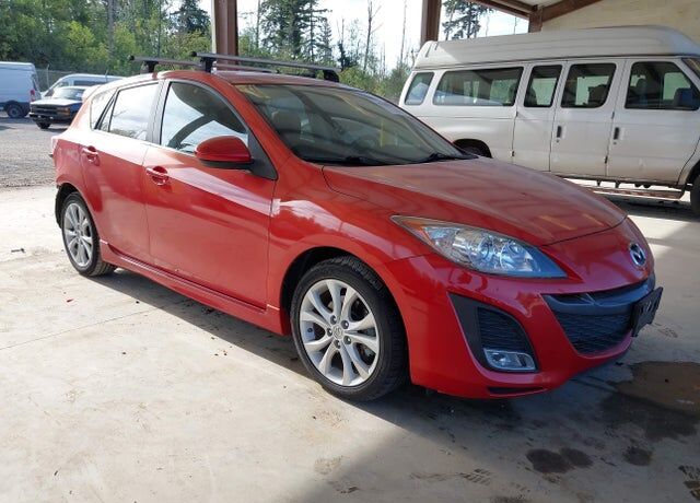 2011 MAZDA Mazda3