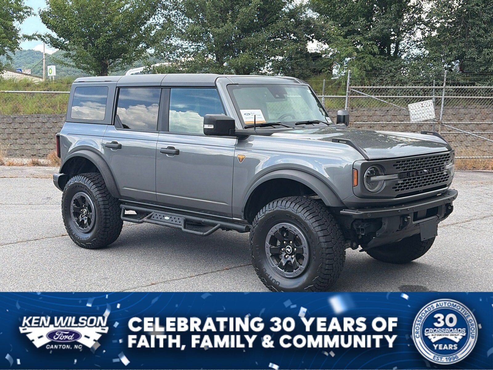 2022 FORD Bronco