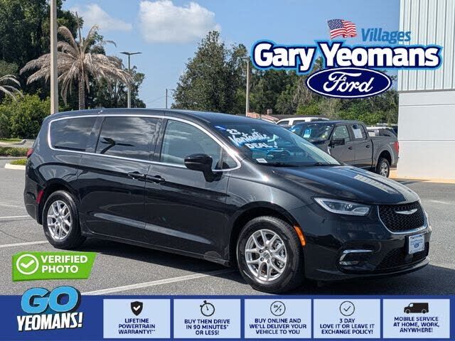 2023 CHRYSLER Pacifica