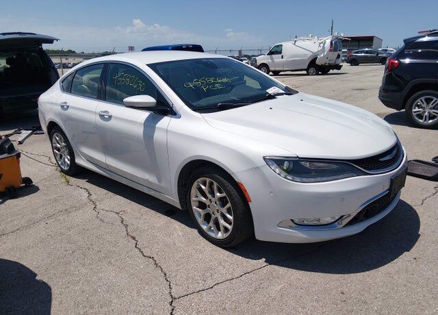2015 CHRYSLER 200