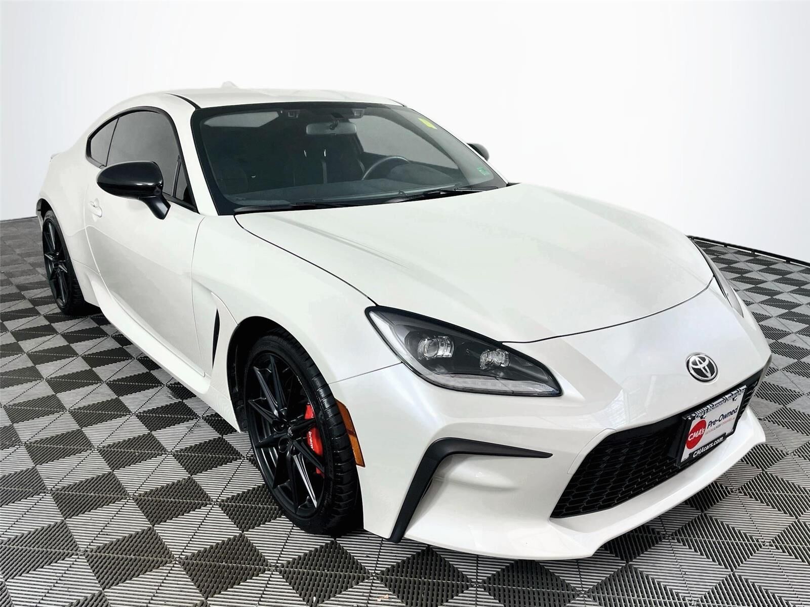 2025 TOYOTA GR86