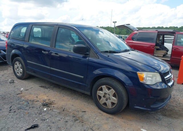2013 DODGE Grand Caravan
