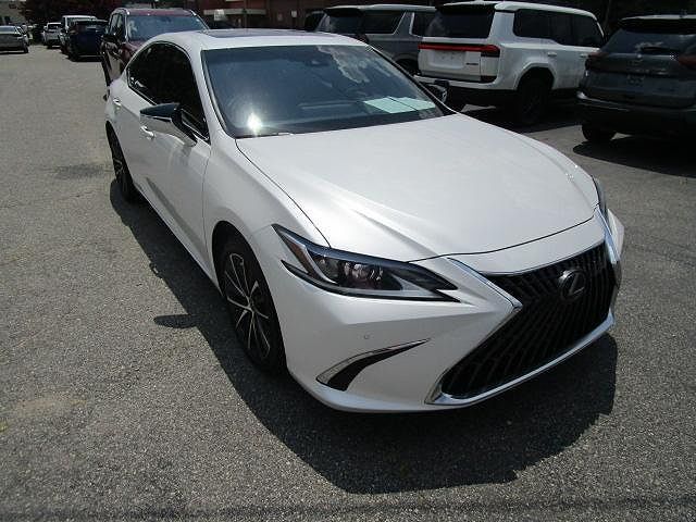 2023 LEXUS ES