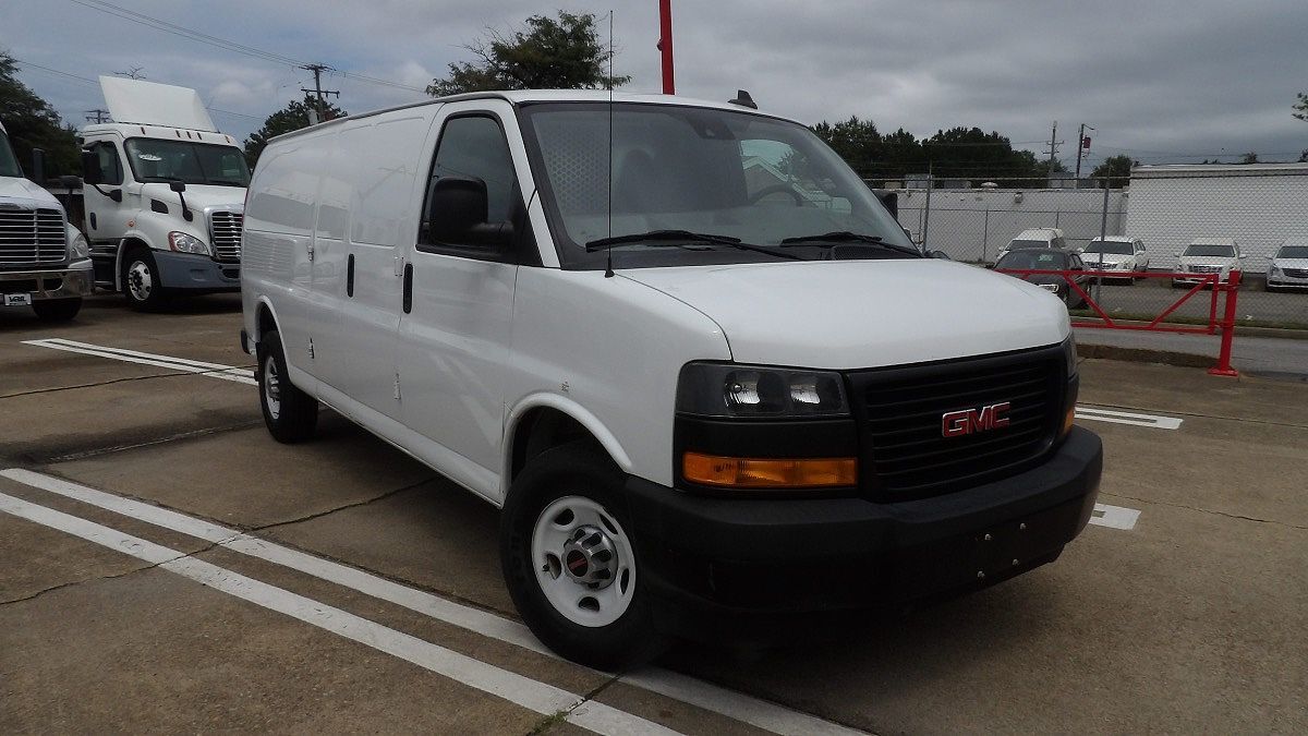 2020 GMC Savana
